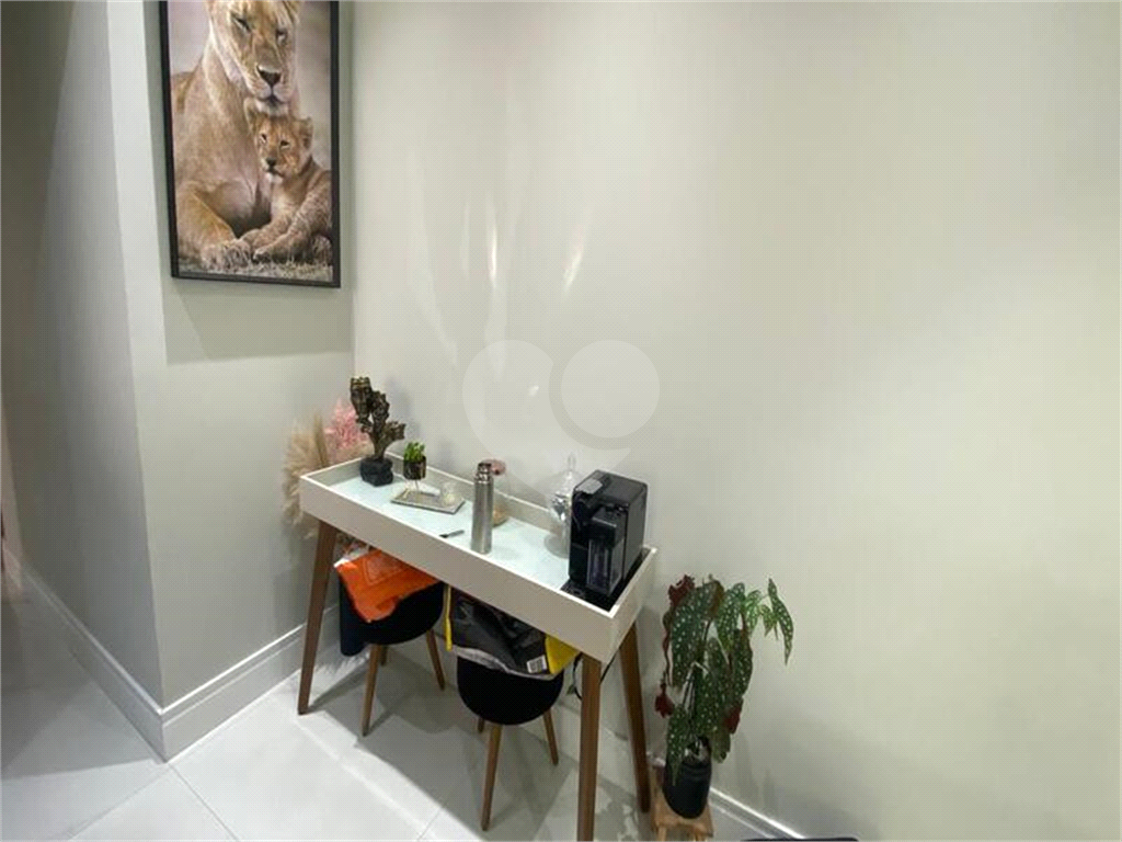 Apartamento à venda, em Santa Terezinha, com 60m², 2 quartos, 1 suíte, lazer, 1 vaga de garagem.