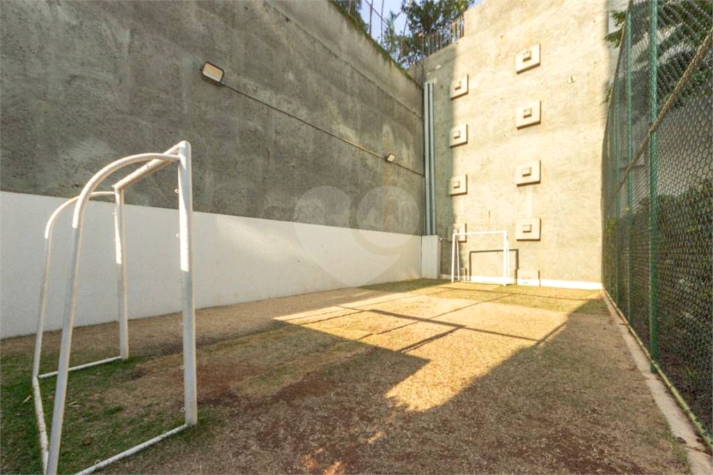 Apartamento à venda, em Santa Terezinha, com 60m², 2 quartos, 1 suíte, lazer, 1 vaga de garagem.