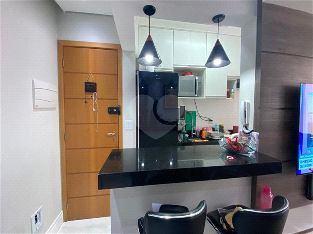Apartamento à venda, em Santa Terezinha, com 60m², 2 quartos, 1 suíte, lazer, 1 vaga de garagem.