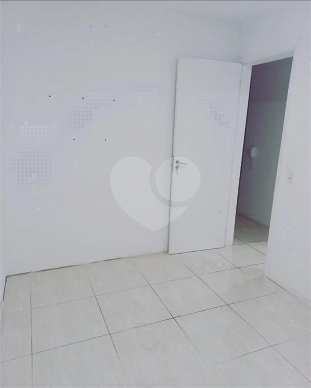 APARTAMENTO Á VENDA 2 DORM. 1 VAGA PROX AO SHOPPING BONSUCESSO