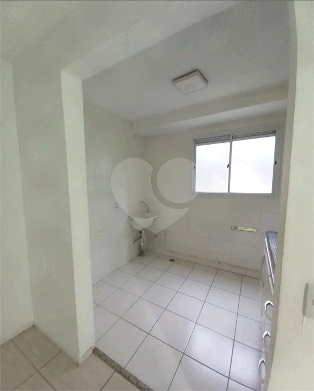 APARTAMENTO Á VENDA 2 DORM. 1 VAGA PROX AO SHOPPING BONSUCESSO