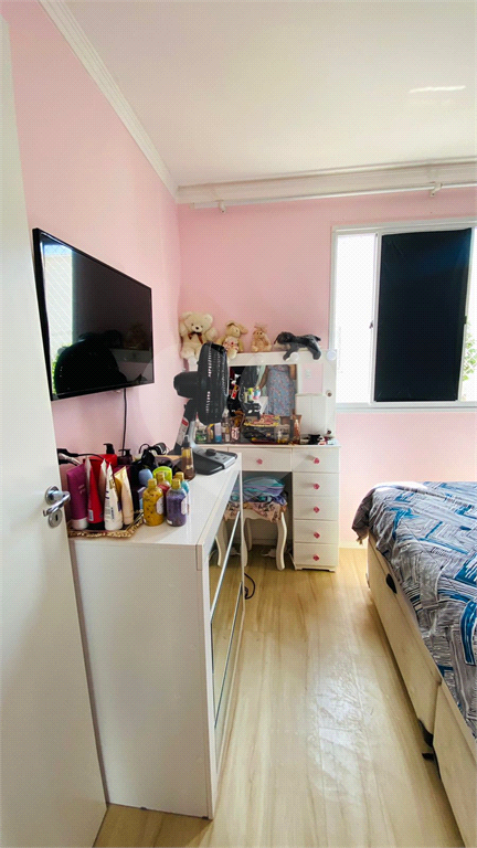 APARTAMENTO Á VENDA 2 DORMITÓRIOS 1 VAGA 