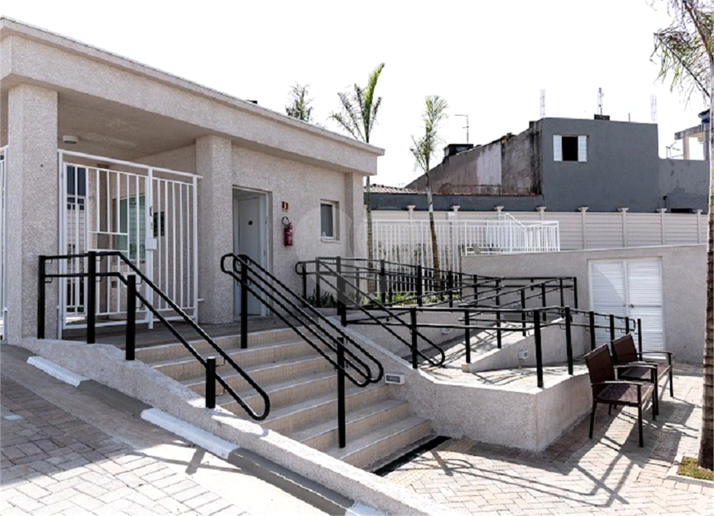 APARTAMENTO Á VENDA 2 DORMITÓRIOS 1 VAGA 
