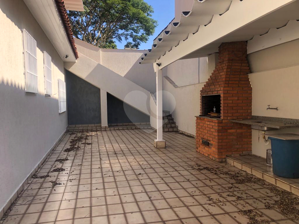 EXCELENTE SOBRADO 3 DORMITÓRIOS 1 SUITE, LIVING DOIS AMBIENTES, QUINTAL E CHURRASQUEIRA  AGUA FRIA, 