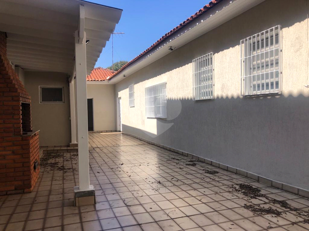 EXCELENTE SOBRADO 3 DORMITÓRIOS 1 SUITE, LIVING DOIS AMBIENTES, QUINTAL E CHURRASQUEIRA  AGUA FRIA, 