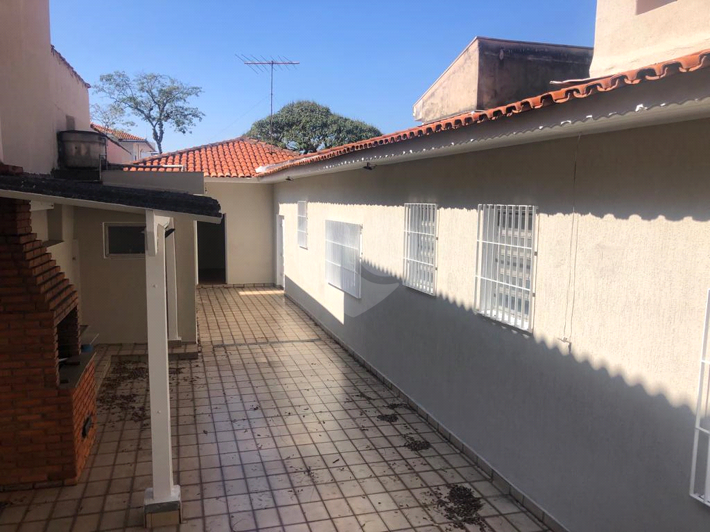 EXCELENTE SOBRADO 3 DORMITÓRIOS 1 SUITE, LIVING DOIS AMBIENTES, QUINTAL E CHURRASQUEIRA  AGUA FRIA, 