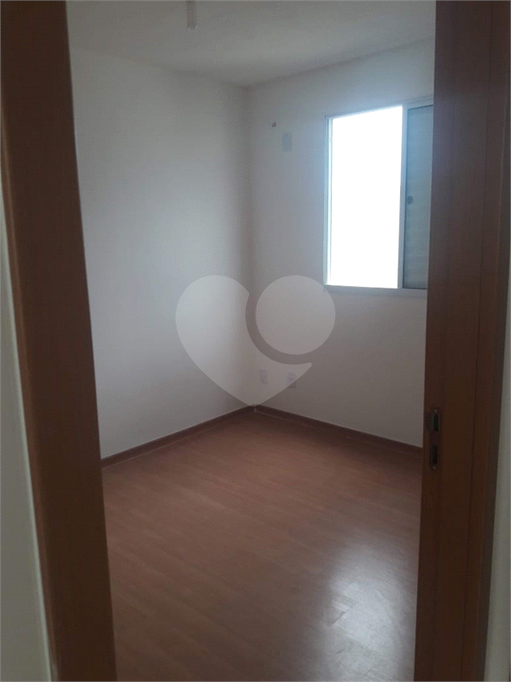 Apartamento à venda com 2 quartos, 40m² - Foto 9