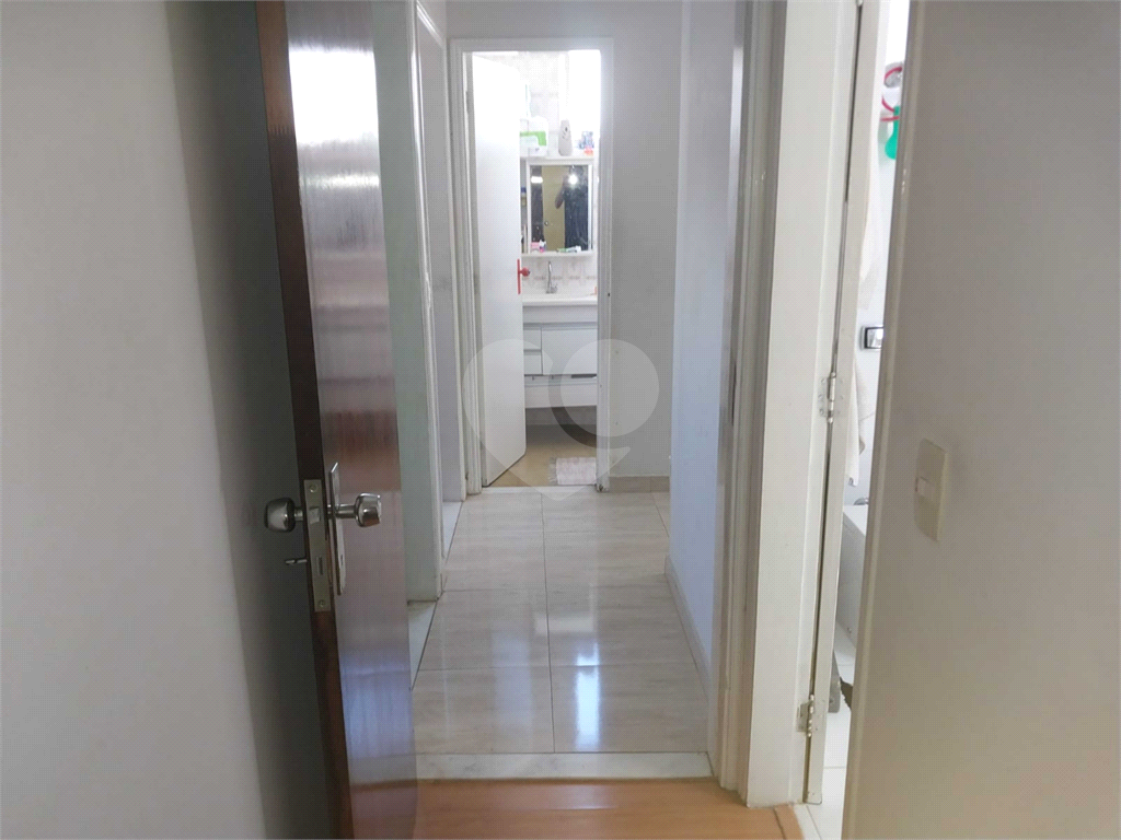 Apartamento à venda com 3 quartos, 200m² - Foto 7