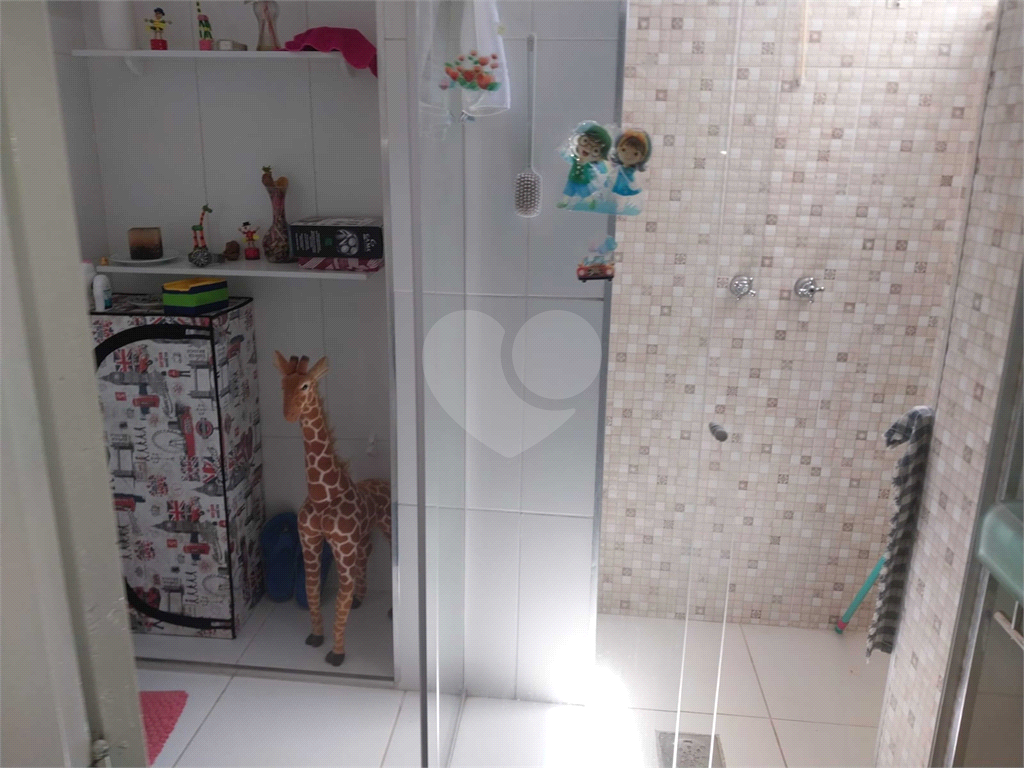 Apartamento à venda com 3 quartos, 200m² - Foto 14