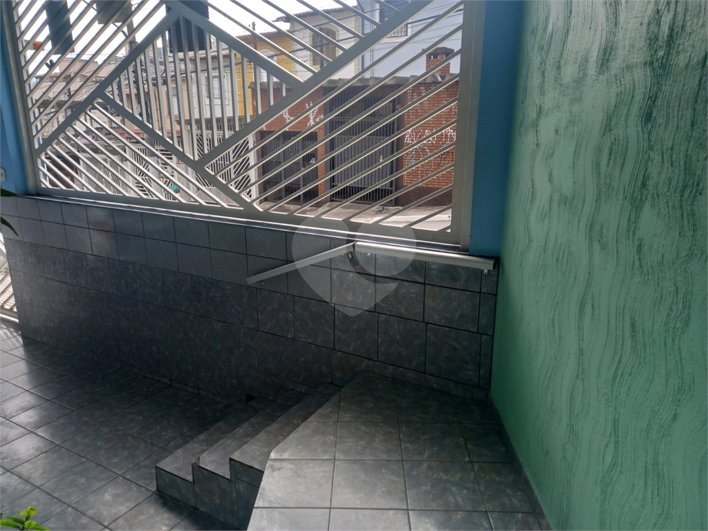 Sobrado à venda com 2 quartos, 200m² - Foto 10