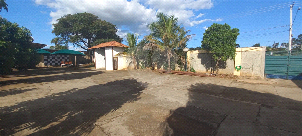 Fazenda à venda com 2 quartos, 2200m² - Foto 31