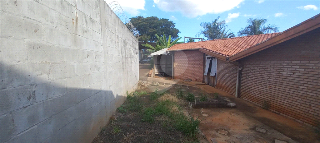 Fazenda à venda com 2 quartos, 2200m² - Foto 17