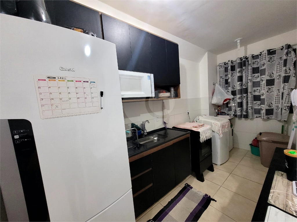 Apartamento à venda com 2 quartos, 41m² - Foto 4