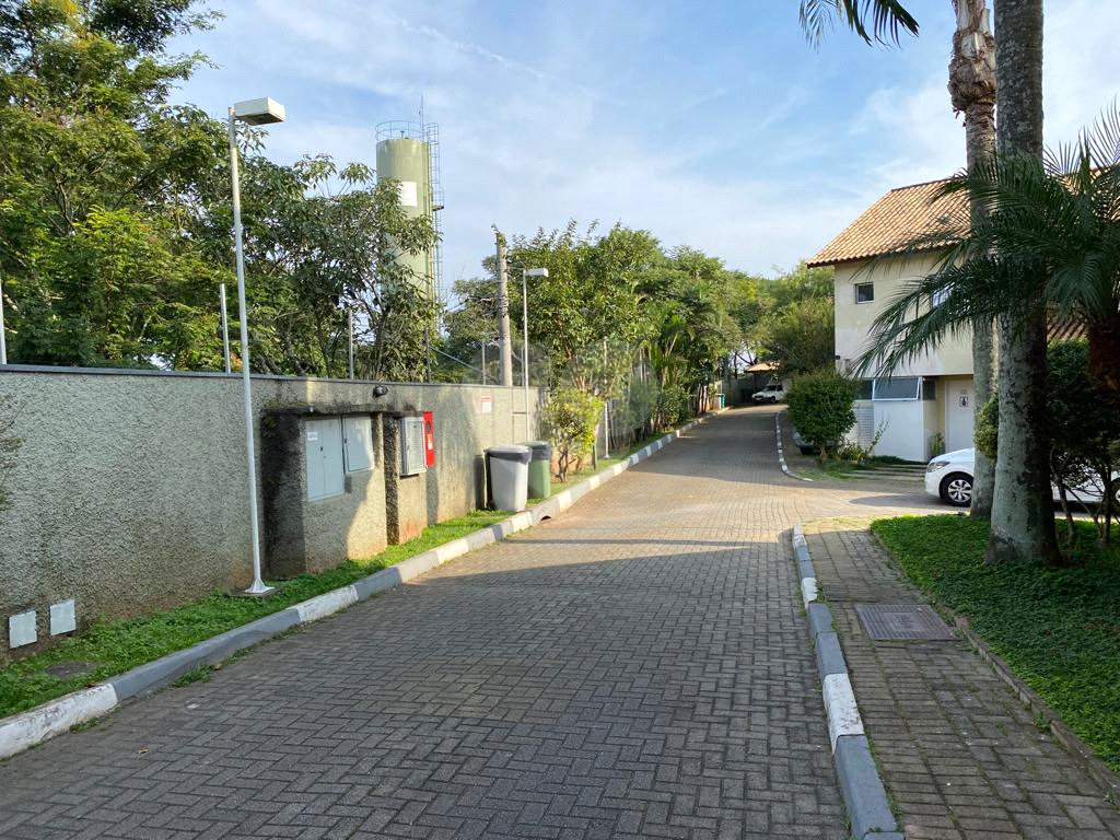 CASA VENDA EM CONDOMINIO FECHADO (CASA COM SOTÃO) NO HORTO DO YPÊ CONDOMINIO SOLAR