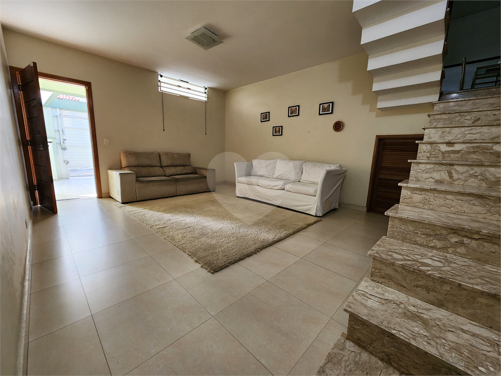 CASA em VILA ROSÁLIA