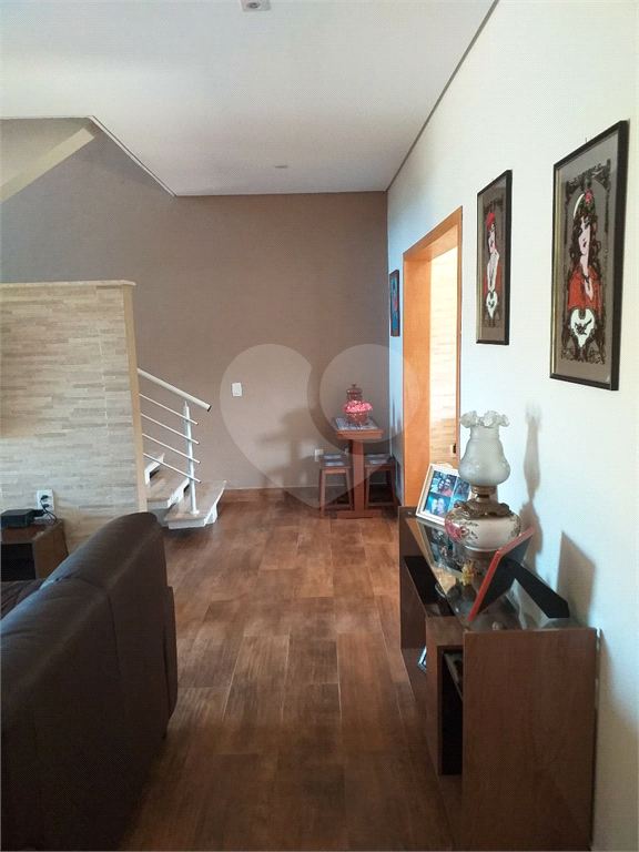 Bélissimo Sobrado a venda no condomineo Residencial Santa Helena em Bragança Paulista -SP