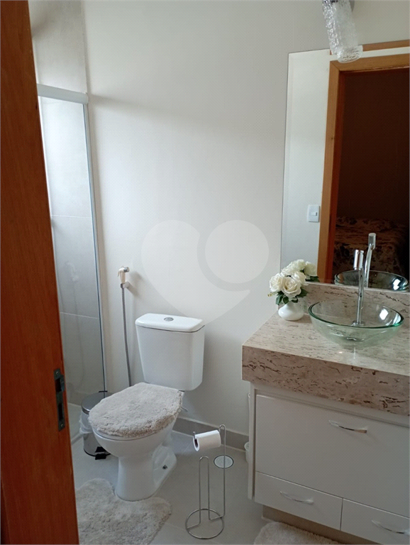 Bélissimo Sobrado a venda no condomineo Residencial Santa Helena em Bragança Paulista -SP