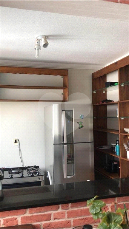 Apartamento à venda com 2 quartos, 45m² - Foto 2