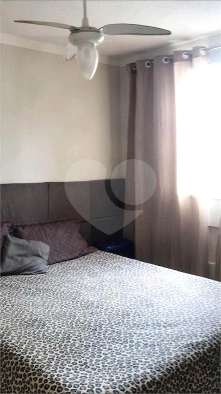 Apartamento à venda com 2 quartos, 45m² - Foto 3