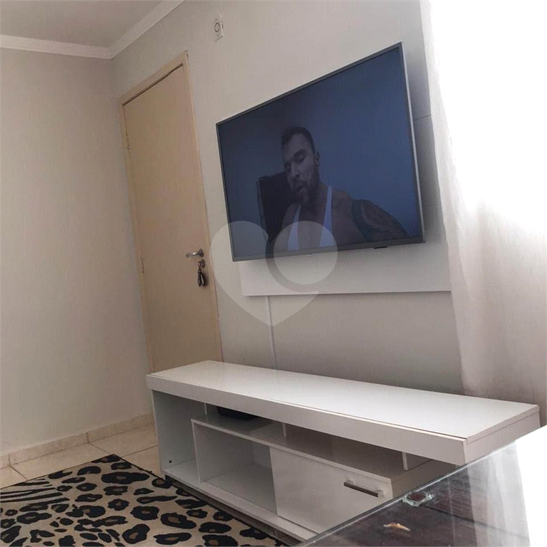 Apartamento à venda com 2 quartos, 45m² - Foto 1