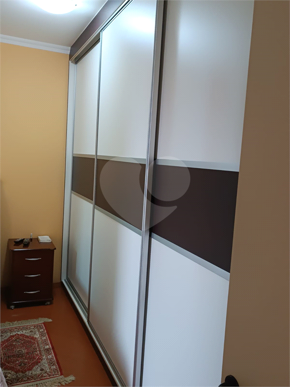 VENDE APARTAMENTO DE 3 DORMITÓRIOS COM SUÍTE , VAGA DE GARAGEM, NA RUA REIMS - CASA VERDE