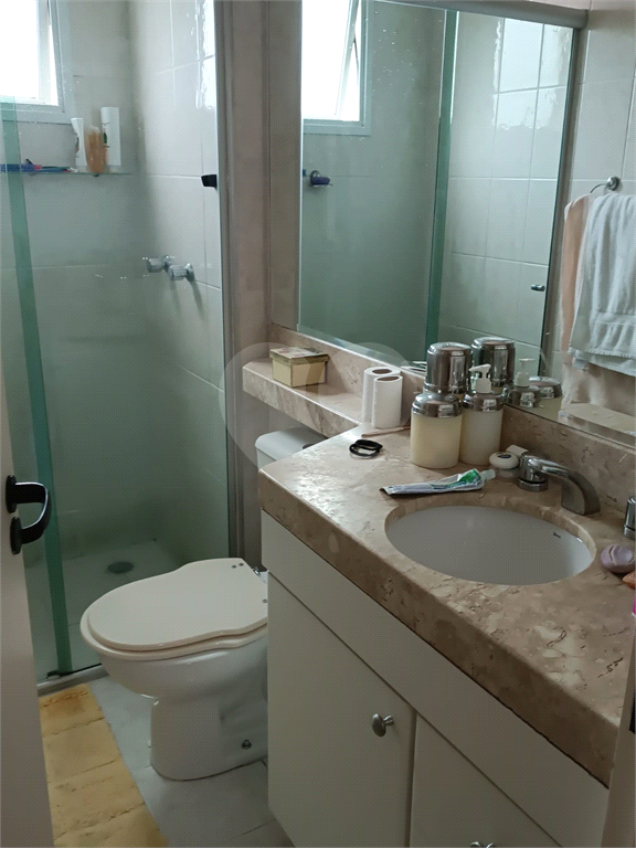 VENDE APARTAMENTO DE 3 DORMITÓRIOS COM SUÍTE , VAGA DE GARAGEM, NA RUA REIMS - CASA VERDE