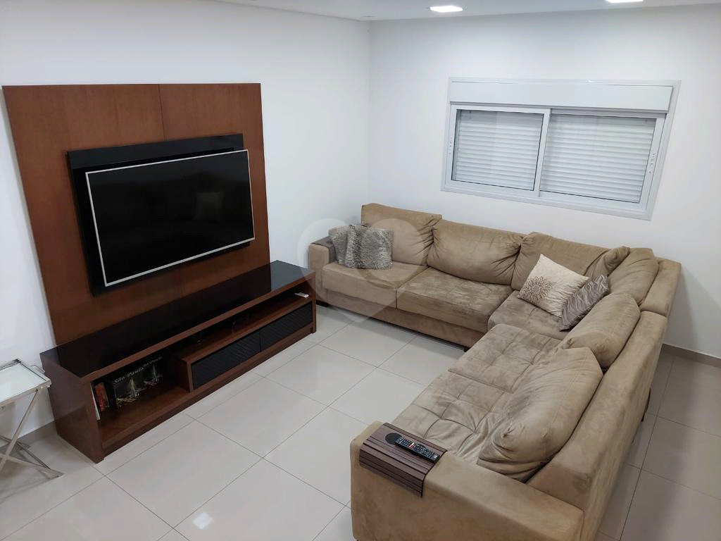 CASA em JARDIM VILA GALVÃO