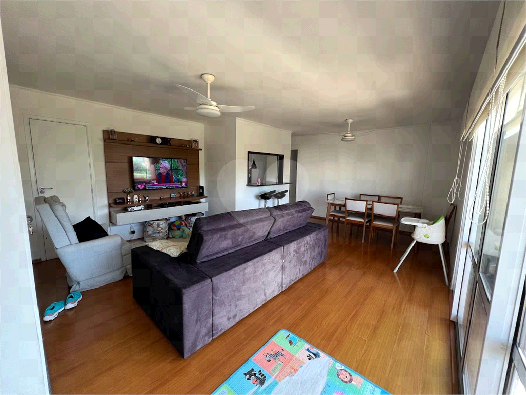 APARTAMENTO em VILA CLEMENTINO