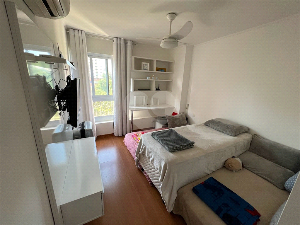 APARTAMENTO em VILA CLEMENTINO