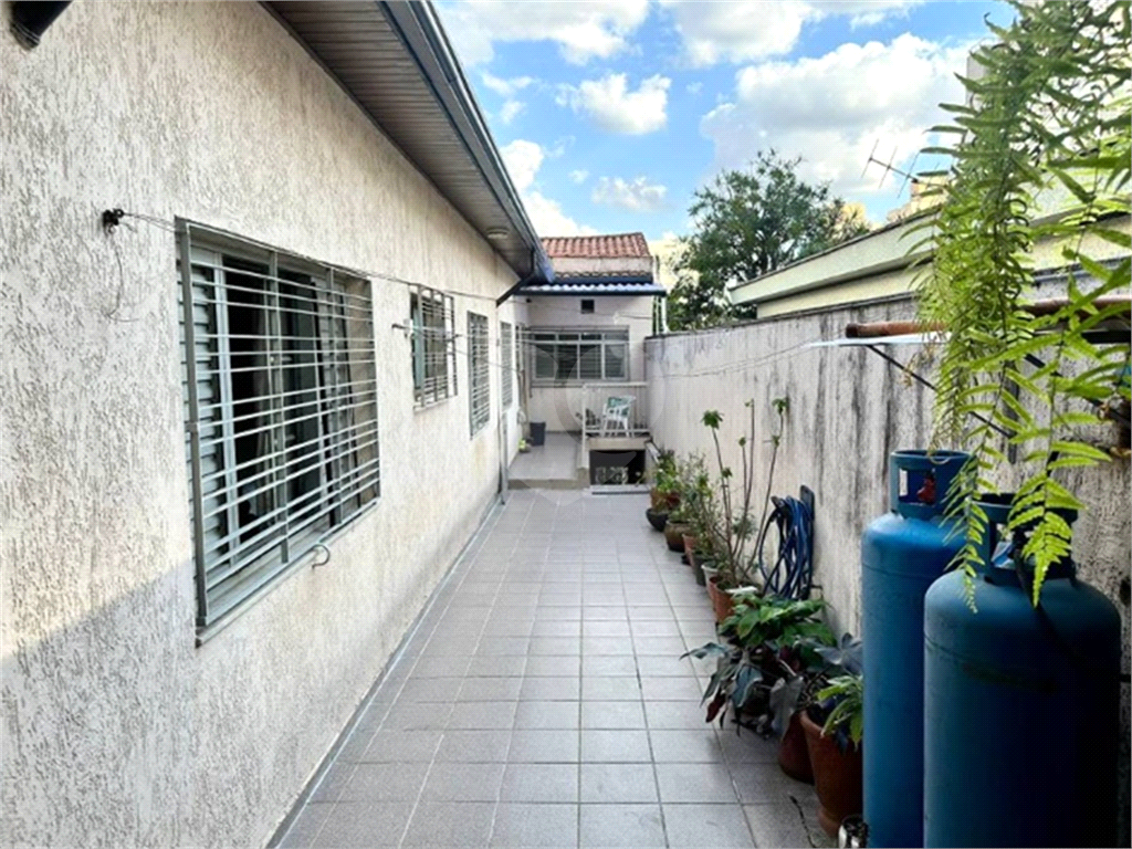 Casa à venda com 3 quartos, 280m² - Foto 22