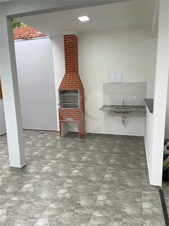 Casa à venda e aluguel com 3 quartos, 118m² - Foto 2