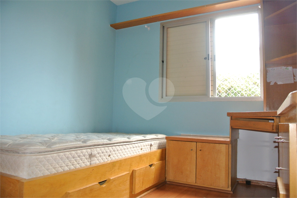 Apartamento à venda com 3 quartos, 75m² - Foto 7