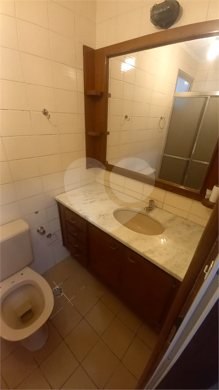 Apartamento à venda com 3 quartos, 70m² - Foto 2