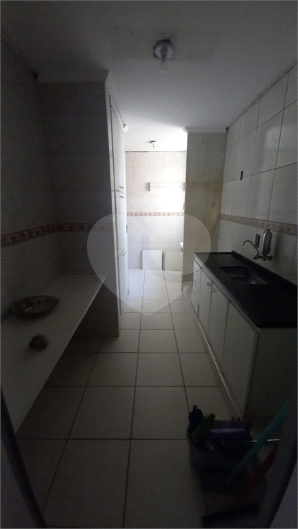 Apartamento à venda com 3 quartos, 70m² - Foto 3