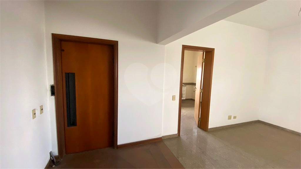 AMPLA COBERTURA  DUPLEX COM PISCINA E SAUNA