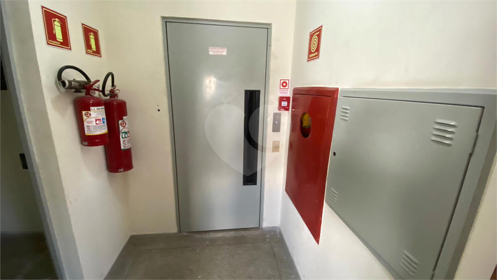 AMPLA COBERTURA  DUPLEX COM PISCINA E SAUNA