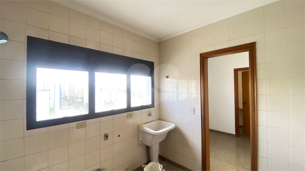 AMPLA COBERTURA  DUPLEX COM PISCINA E SAUNA