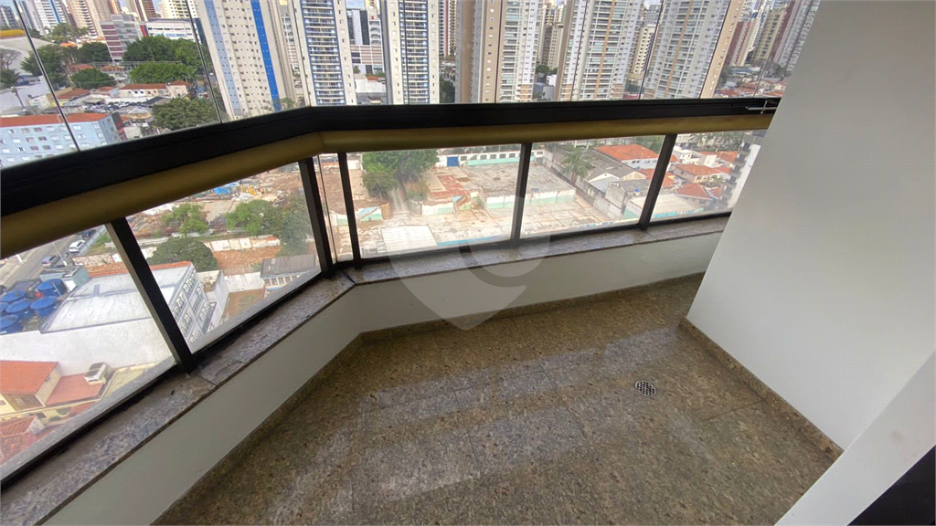 AMPLA COBERTURA  DUPLEX COM PISCINA E SAUNA