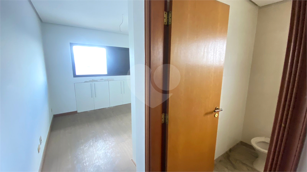 AMPLA COBERTURA  DUPLEX COM PISCINA E SAUNA