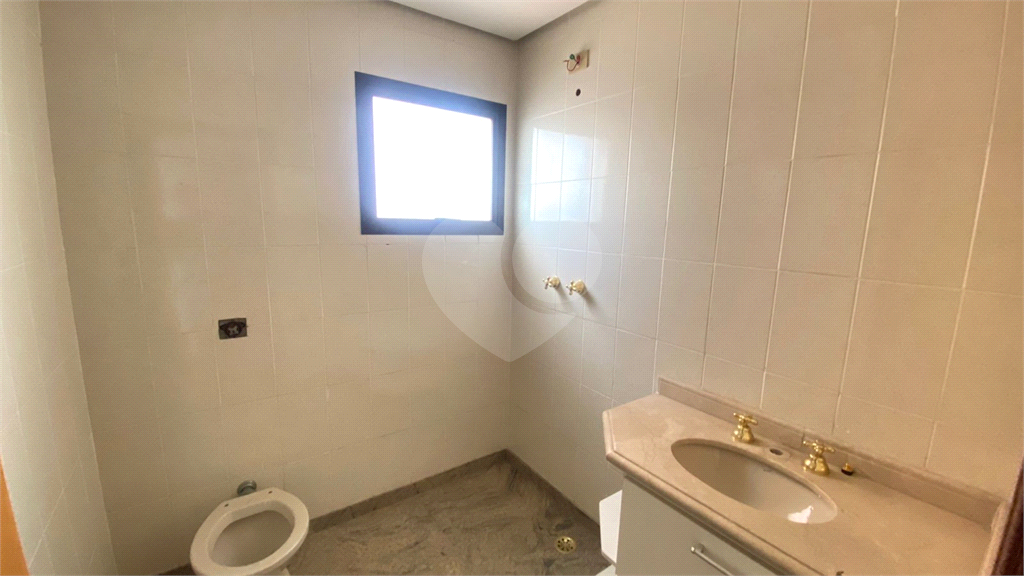 AMPLA COBERTURA  DUPLEX COM PISCINA E SAUNA