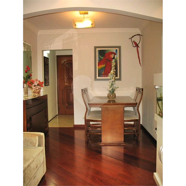 Vende-se Apartamento 3 Dorm 2 vagas 2 banheiros - Vila Andrade.