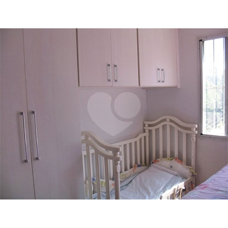 Vende-se Apartamento 3 Dorm 2 vagas 2 banheiros - Vila Andrade.