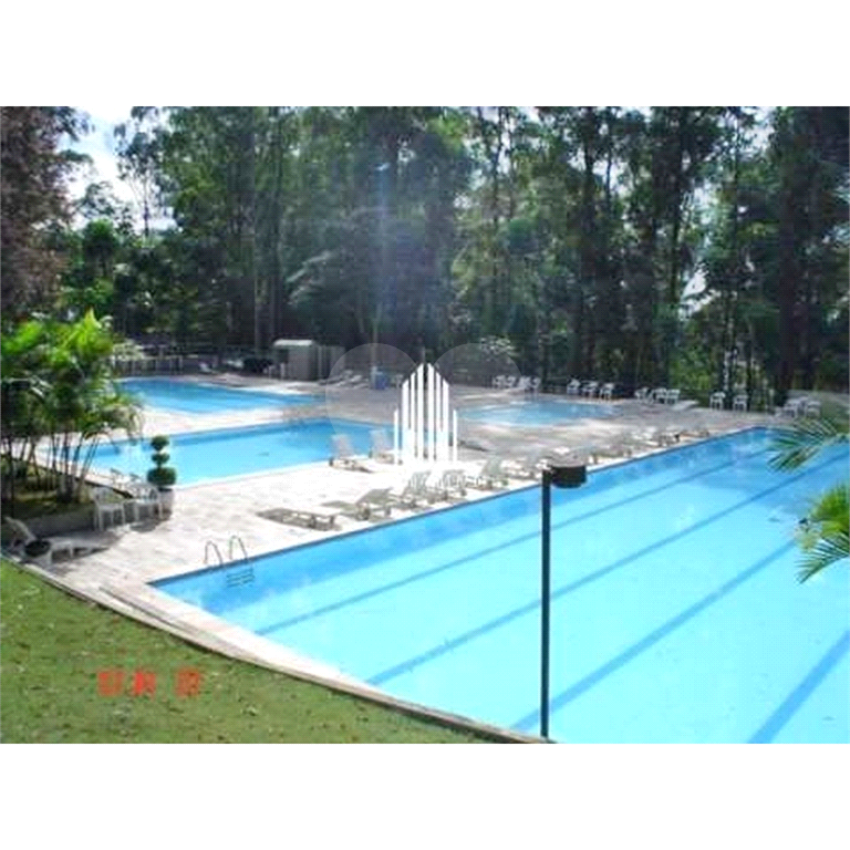 Vende-se Apartamento 3 Dorm 2 vagas 2 banheiros - Vila Andrade.