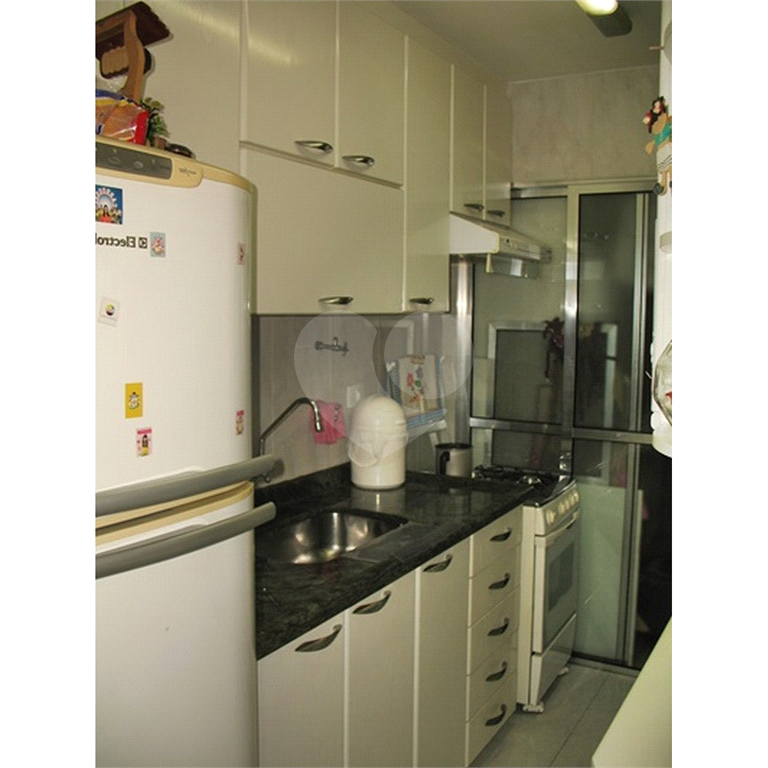 Vende-se Apartamento 3 Dorm 2 vagas 2 banheiros - Vila Andrade.