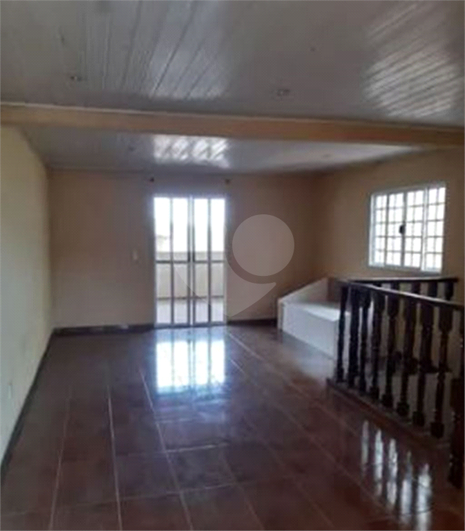 SOBRADO em JARAGUÁ