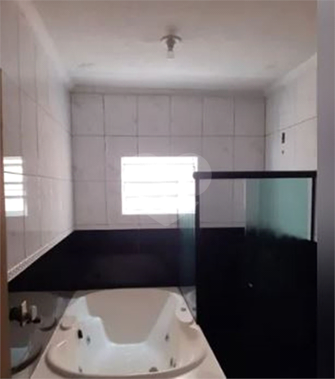 SOBRADO em JARAGUÁ