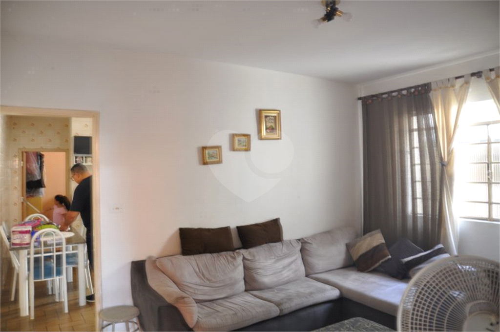 IMOVEL PRA VENDA COM 3 CASAS COM RENDA 