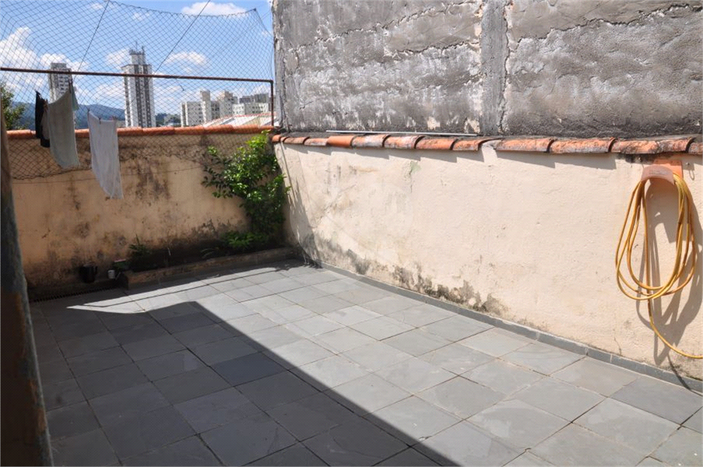 IMOVEL PRA VENDA COM 3 CASAS COM RENDA 