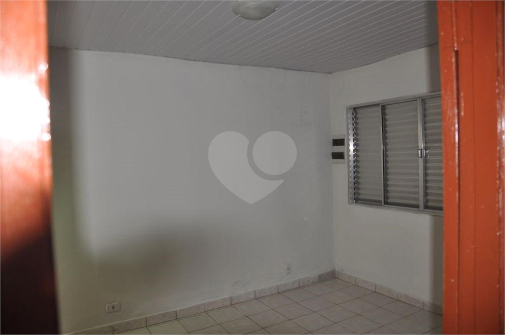 IMOVEL PRA VENDA COM 3 CASAS COM RENDA 