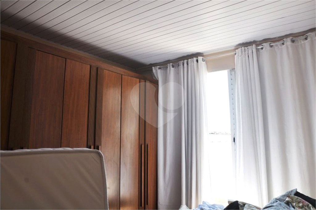 IMOVEL PRA VENDA COM 3 CASAS COM RENDA 
